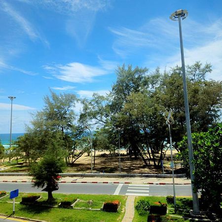 Fishtail Hostel Phuket Karon Exterior photo